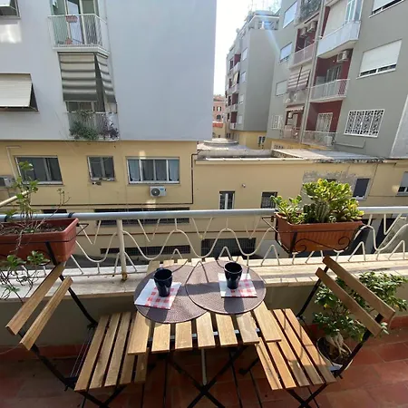 Dr House Luxury Apartment-2