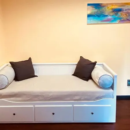 Dr House Luxury Apartment-3